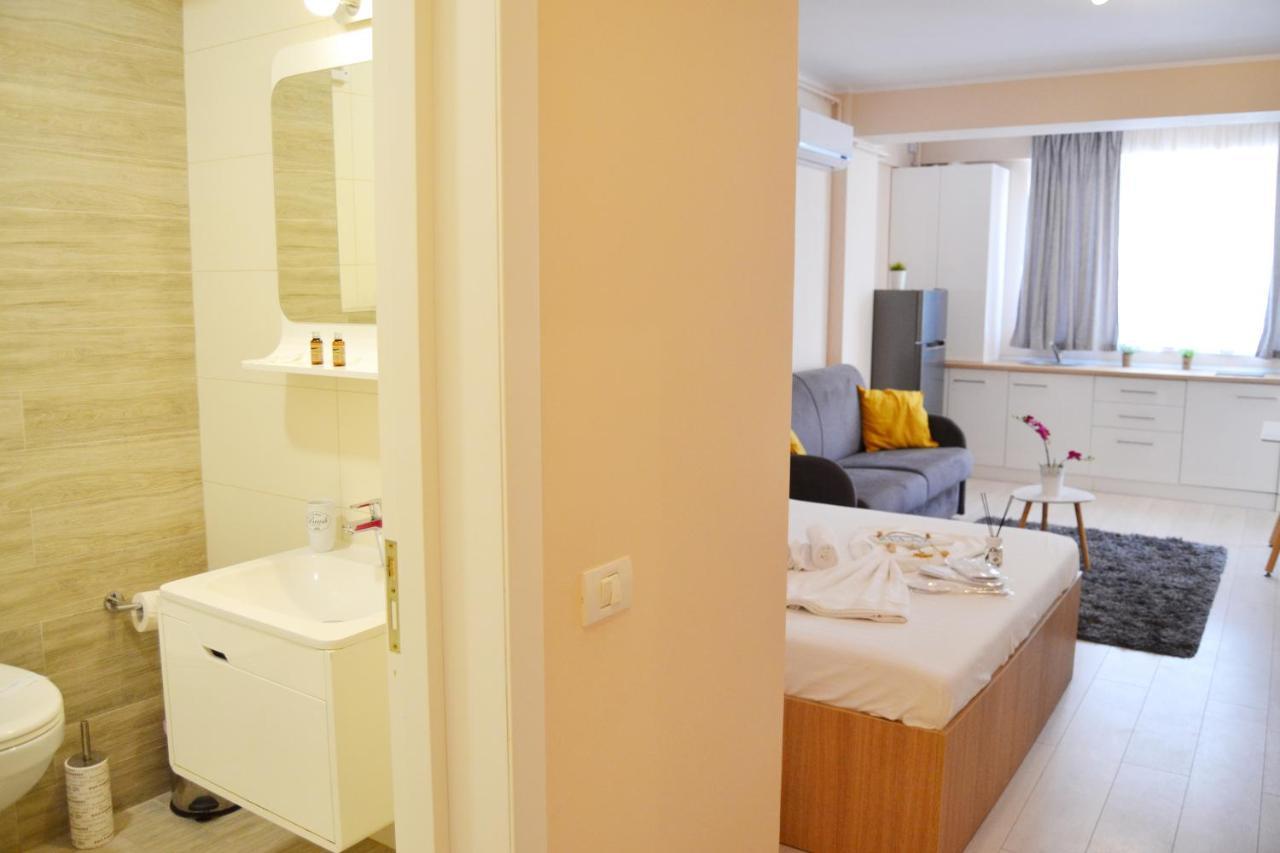 Caesar'S Studio Mamaia-Nord Ngoại thất bức ảnh
