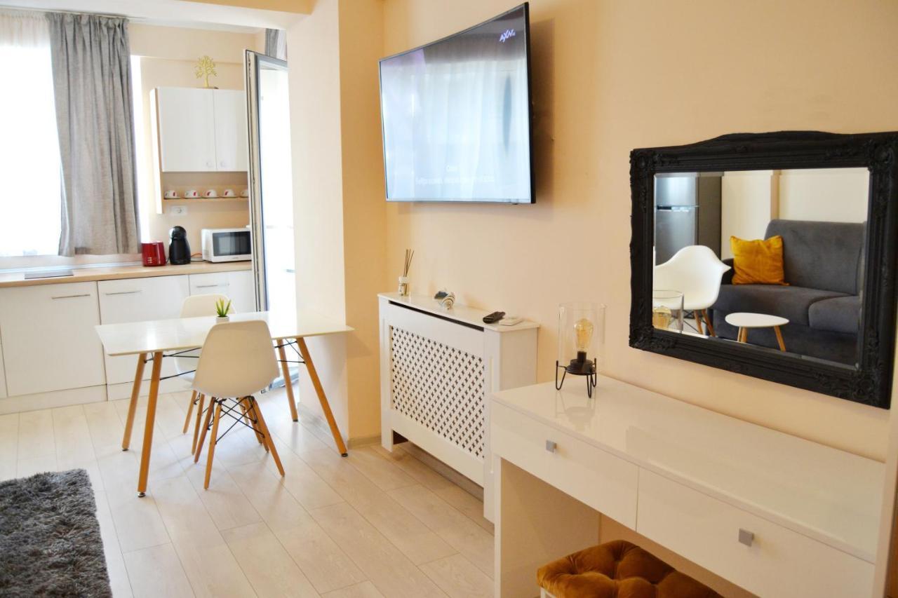 Caesar'S Studio Mamaia-Nord Ngoại thất bức ảnh