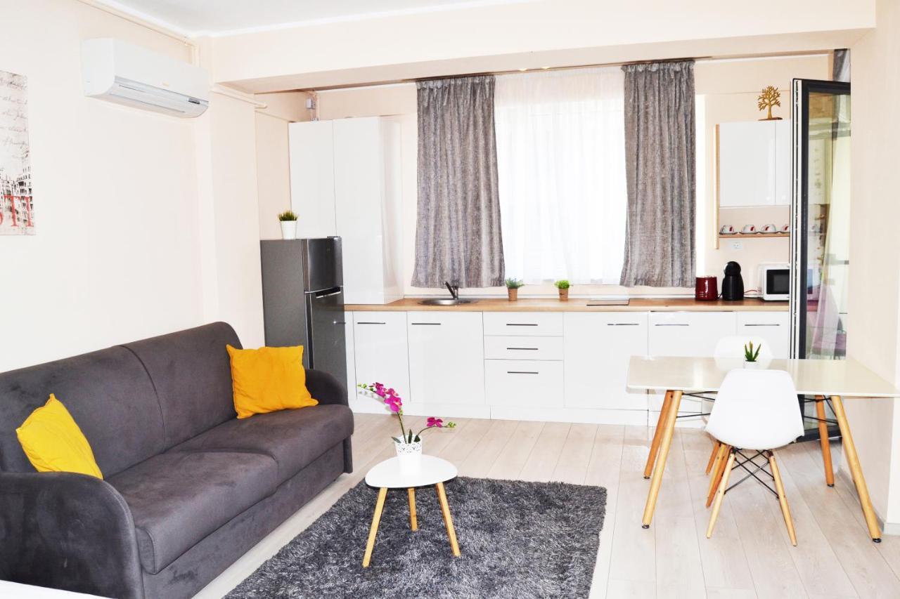 Caesar'S Studio Mamaia-Nord Ngoại thất bức ảnh